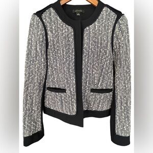🔥🩷Ann Taylor size 4 navy/white jacket/blazer! Great weight & quality‼️